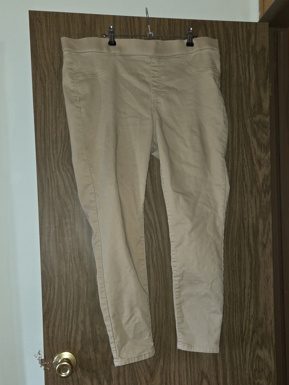 No Boundaries Beige Jeggings